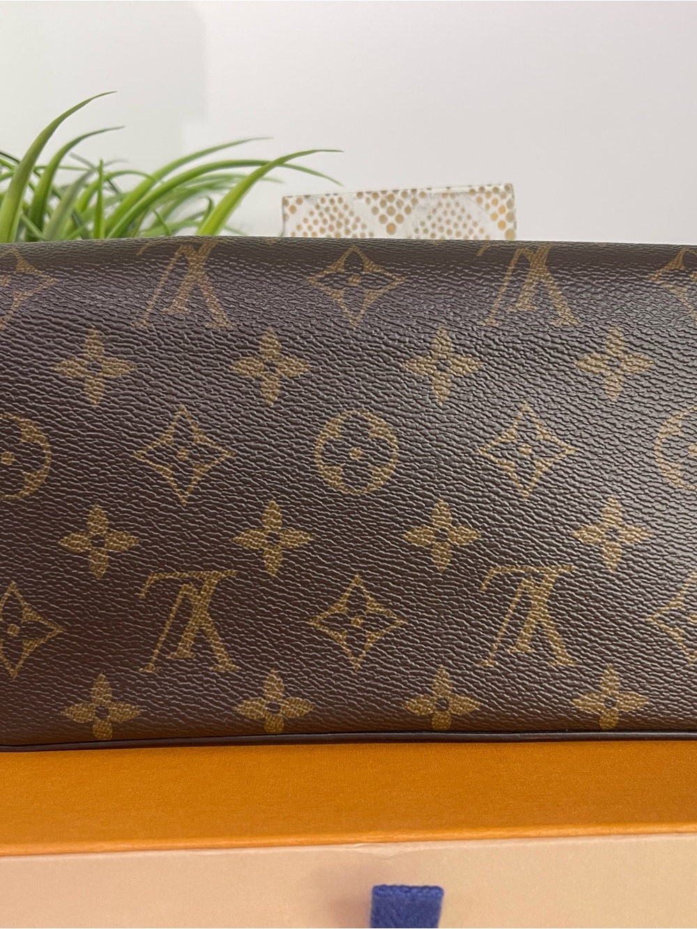 Louis Vuitton Brown Monogram Felicie Pouchette w/ Gold Chain - Picture 2 of 7